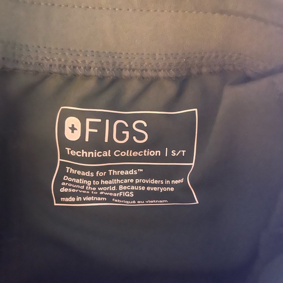 FIGS Women's Dark Green medical scrubs, jogger bottom, Women’s size small - Picture 5 of 8